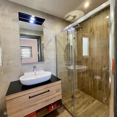 Luzzu Harbour Modern 2br In * Marsaxlokk