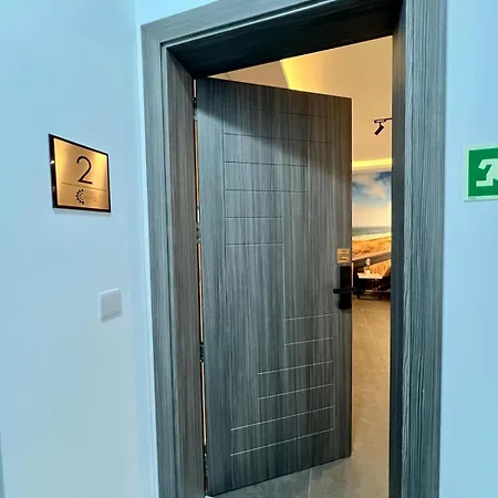 Luzzu Harbour Modern 2br In *