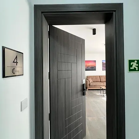 Luzzu Harbour Modern 2br In Apartament