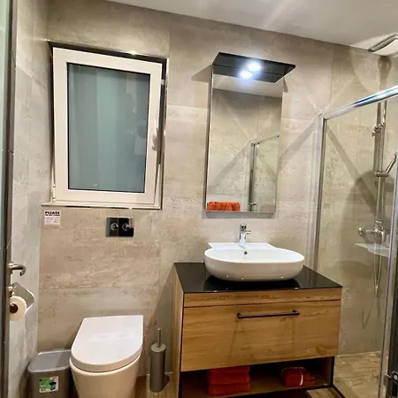 Luzzu Harbour Modern 2br In דירה