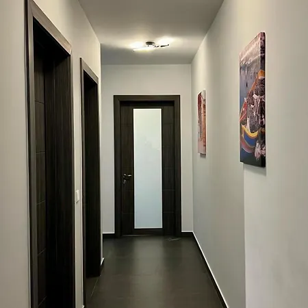 Luzzu Harbour Modern 2br In *