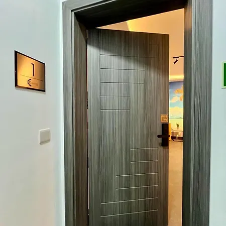 Luzzu Harbour Modern 2br In Marsaxlokk